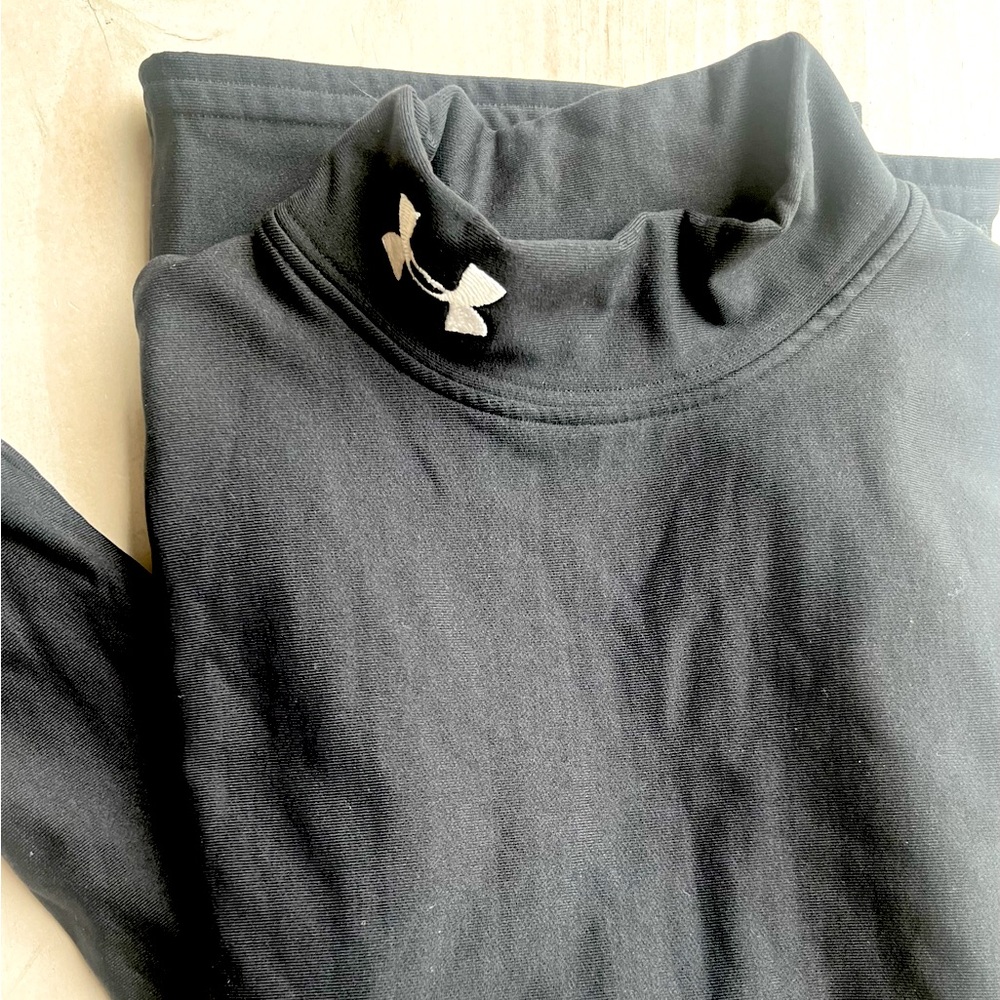 🎉HP🎉Under Armour YMD Coldgear